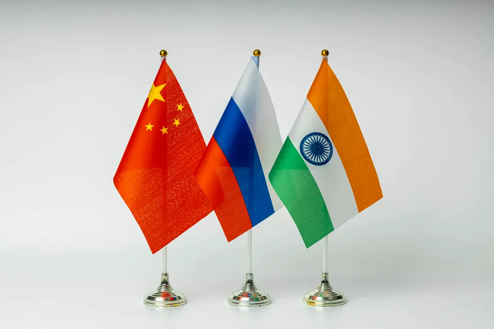Le sommet de l'OCS à Tianjin révèle une alliance sino-russo-indienne face aux tensions avec Washington