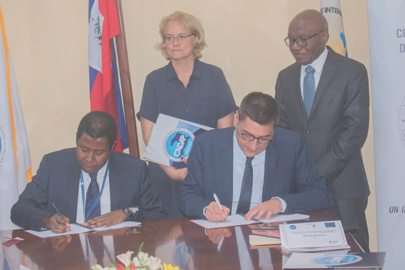 L'UEH et Expertise France signent un protocole pour le Master en Marchés Publics avec l'appui de l'Union européenne